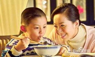 娱乐吃瓜酱瞒着妈妈,瞒天过海，妈妈不知的秘密生活